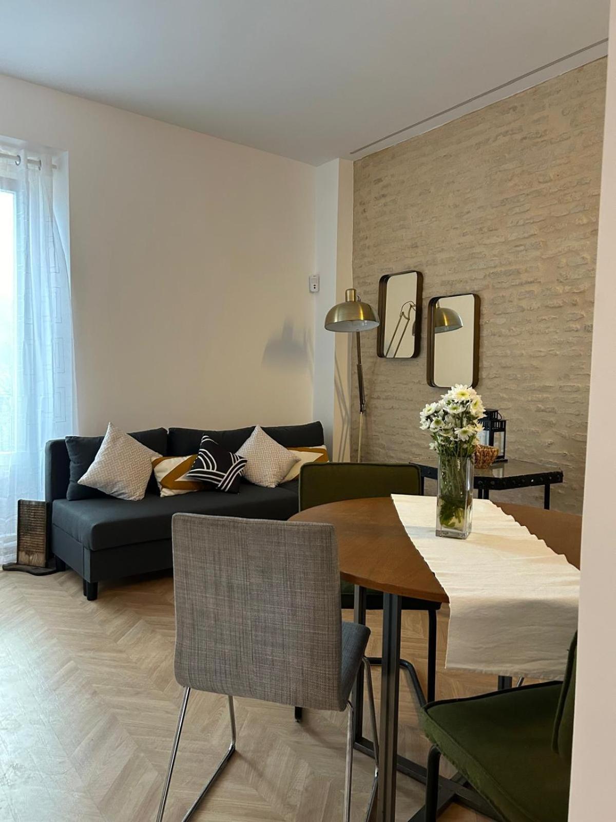 סביליה Center Apartment Fully Eqquiped Opcional Breakfast מראה חיצוני תמונה
